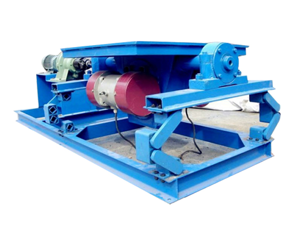 1557966822699201.jpg 翻转振动平台.jpg