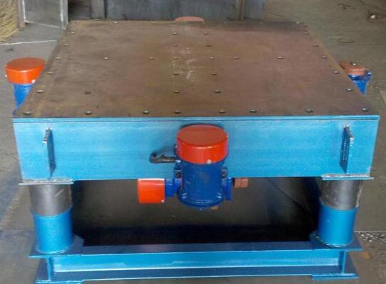 振动平台电机的轴和轴承在正常情况下应滑动配合 振动平台电机的轴和轴承在正常情况下应滑动配合